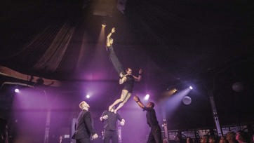 Gravity & Other Myths The Mirror (Niels Knelis) 2 RGB 300 Dpi