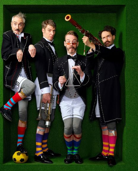 1600 Släpstick Schërzo 7X5 (C) Corné Van Der Stelt