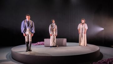 Pride & Prejudice 1600 (4)