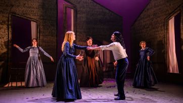 De Onverwoeste Zusters 1600 (1)