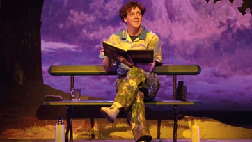 Jochem Myjer Net Alsof (Bob Bronshoff) 1 RGB 300 Dpi 1600X1065