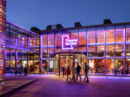 2000Px Nieuwe Entree De Vest Mike Bink