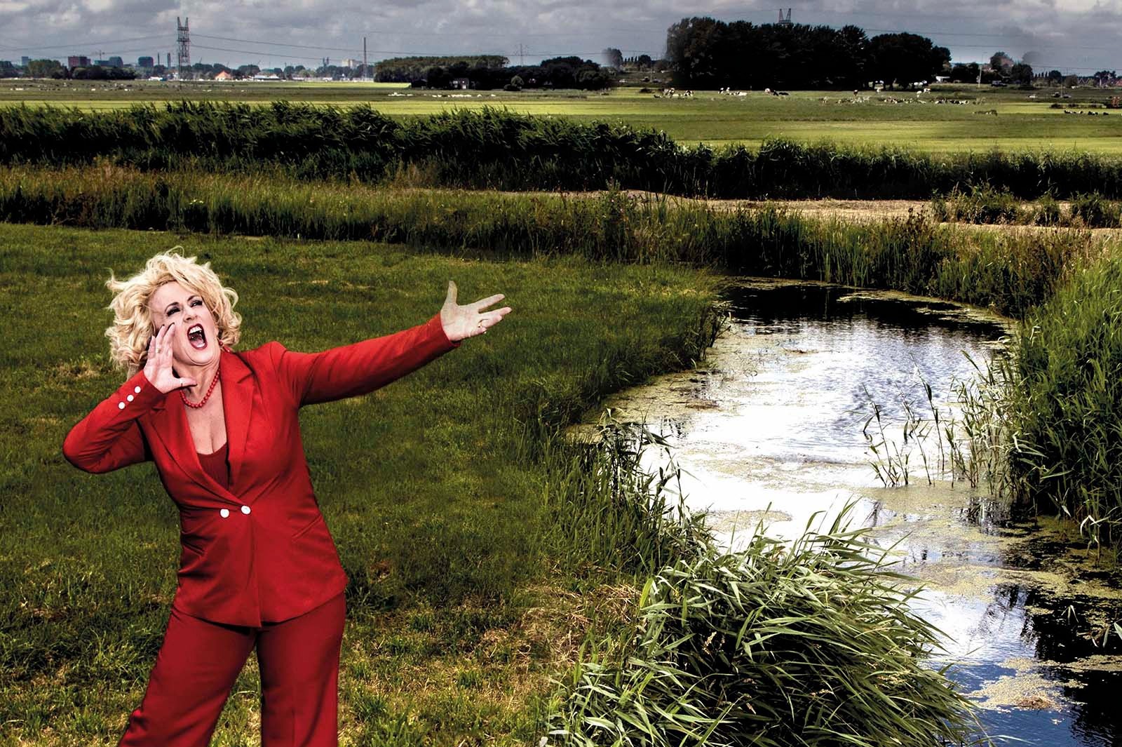 Karin Bloemen en band: Renaissance 2.0 in TAQA Theater De Vest, Alkmaar