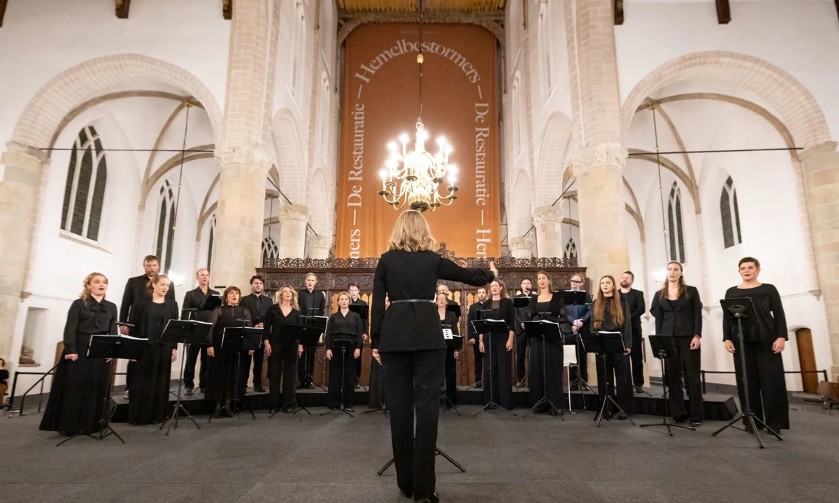Cappella Amsterdam: Mare Nostrum in TAQA Theater De Vest, Alkmaar