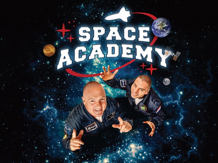 Space Academy Liggend 1600 Site 270322