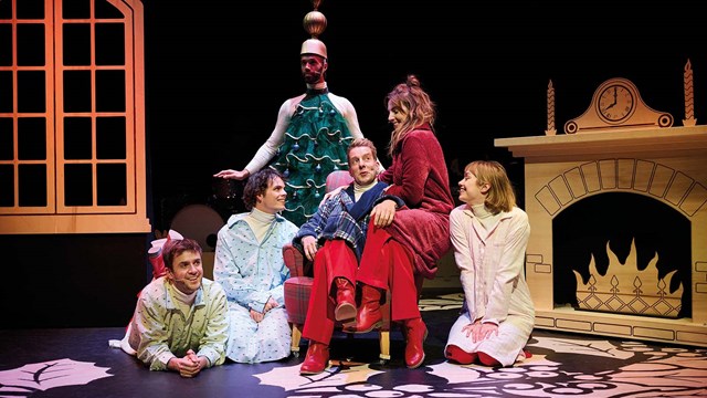 De Alex Klaasen Revue Snowponies, Een 'Merrie' Christmas (Bram Willems) 1