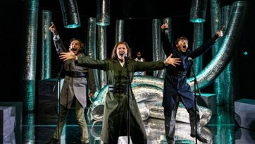 1600 3 Wie Is Er Bang Voor Sylvana Bart Grietens 84