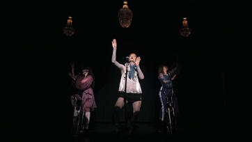 Aqueerius BEYOND THE BALL (Birgit Bijl) 1 RGB 300 Dpi