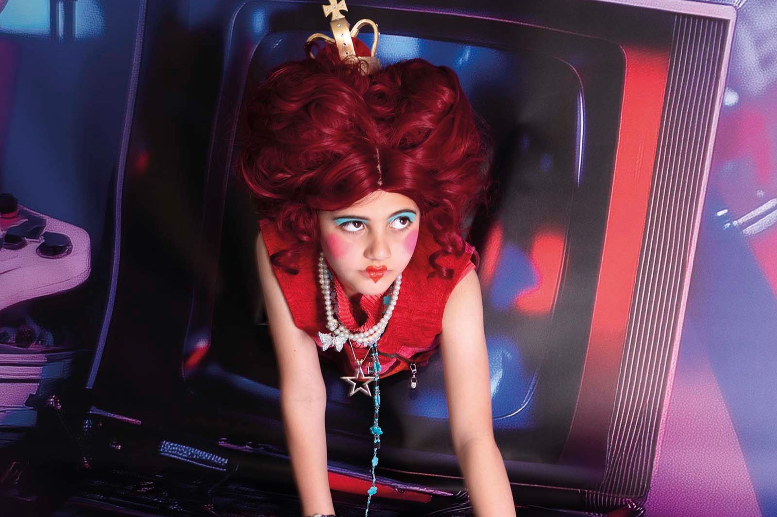 De Toneelmakerij & DOX: Alice in Wonderland (8+) in TAQA Theater De Vest, Alkmaar