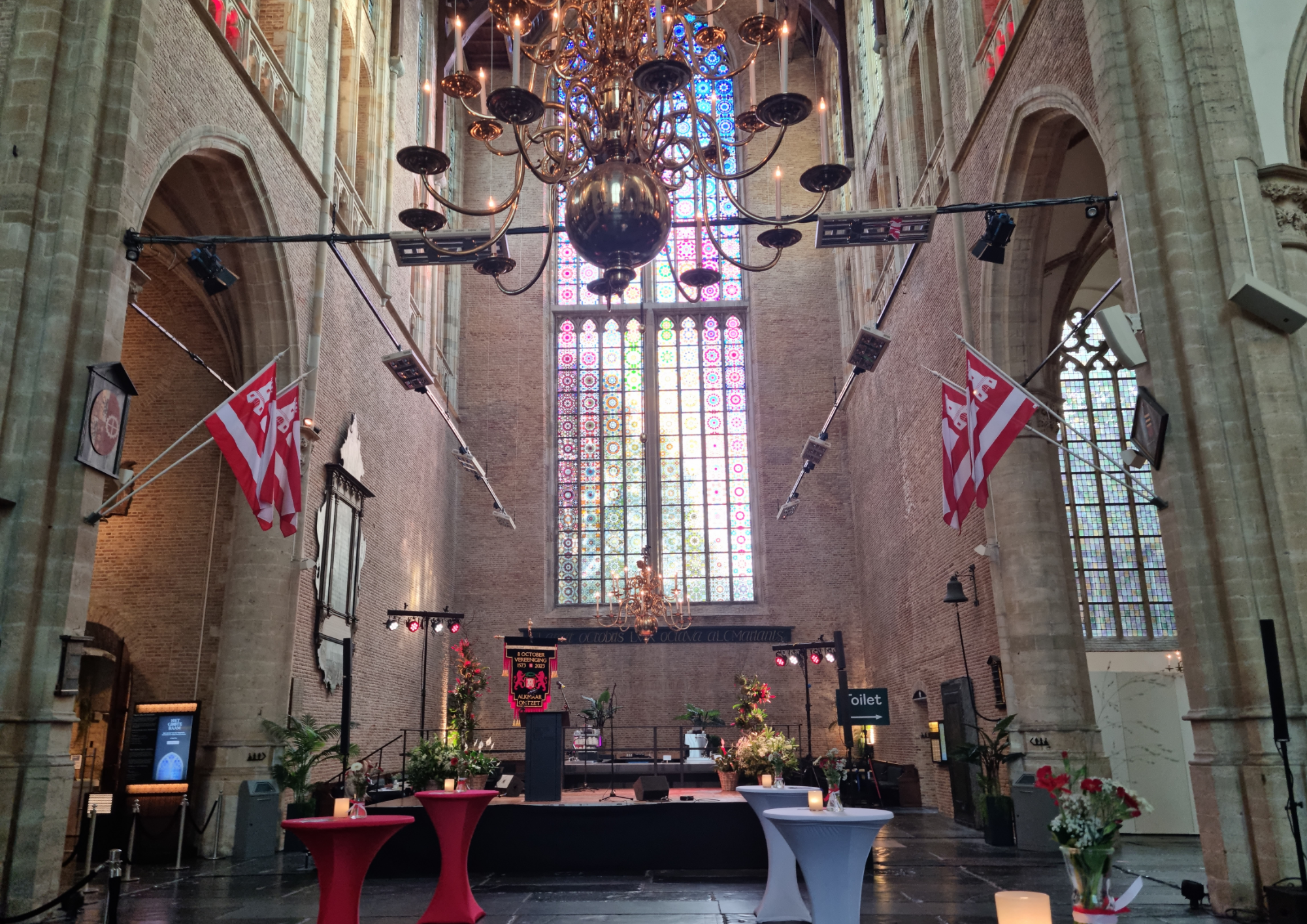 Gemeente Alkmaar: Receptie Alkmaar Ontzet in TAQA Theater De Vest, Alkmaar