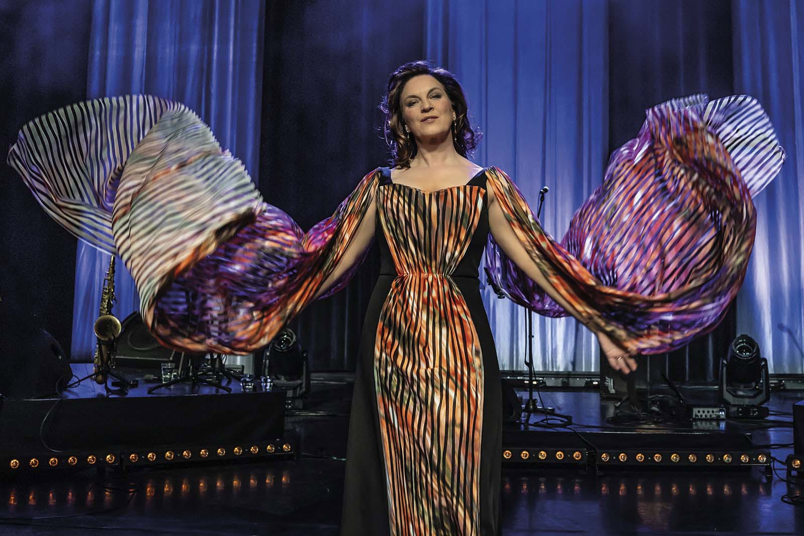 Fay Claassen: Fay Sings Barbra’s Christmas Songs in TAQA Theater De Vest, Alkmaar