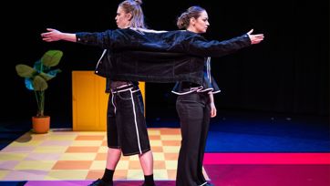 Sorry Not Sorry 1600