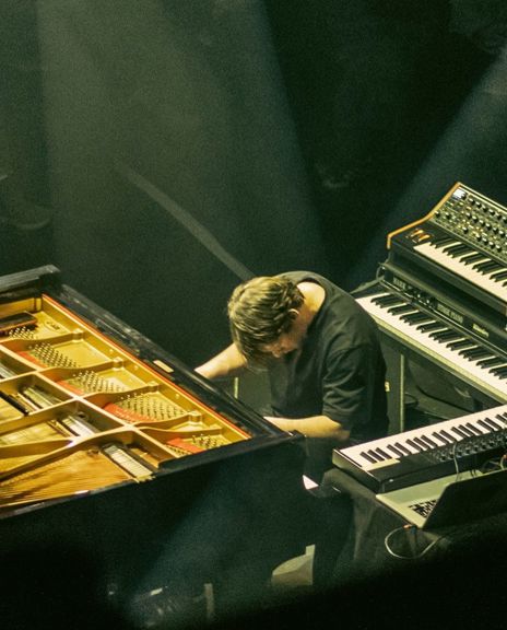 Liggen & Luisteren 16 Apr 1600