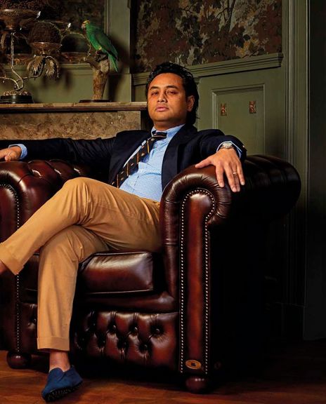 1600 Daniel Arends High Class Bitch (Scala Photography) 2