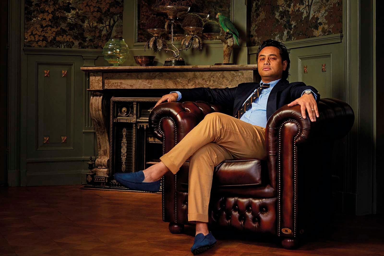 Daniël Arends: High Class Bitch (reprise) in TAQA Theater De Vest, Alkmaar