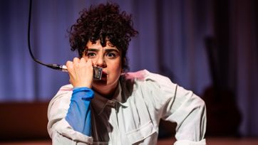 En Ze Maakte Een Kind 1600 3