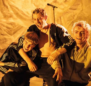 1600 ITA Ensemble Weg Met Eddy Bellegueule (Dim Balsem) 11