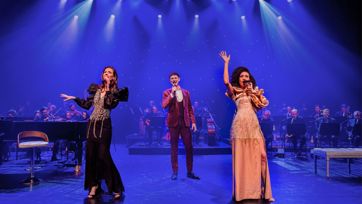 Woman In Love 1600 (5)