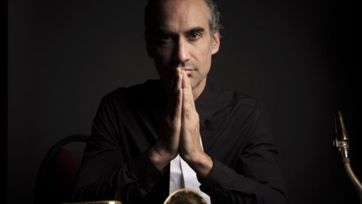 Jazz Cafe Efraim Trujillo