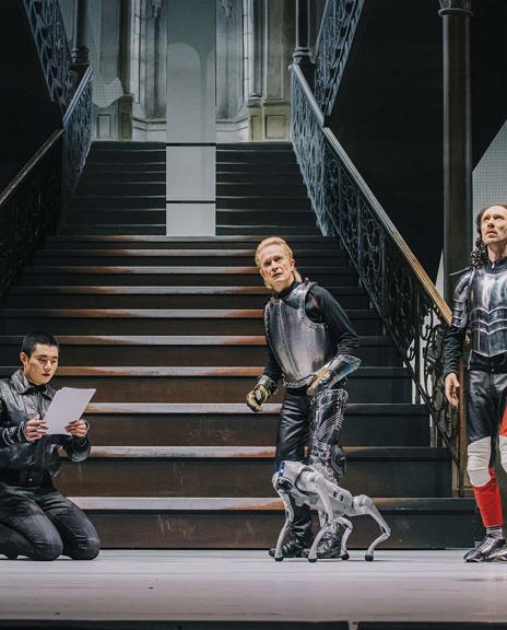 De Warme Winkel Hamlet, 1 R2D2 Or Not 2B2 (Tobias Kruse) HOOFDBEELD 2 RGB 300 Dpi