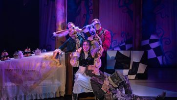 Alice In Wonderland 1600 (3)