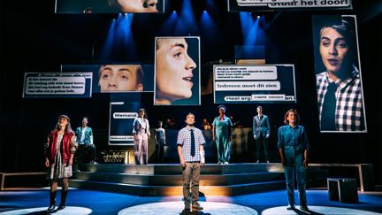 Dearevanhansen Setvexy 1600 3
