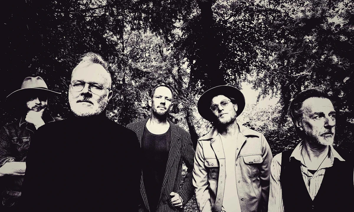 Her Majesty: Neil Young & Crazy Horse in TAQA Theater De Vest, Alkmaar